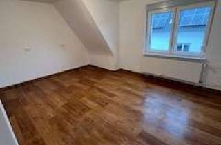 Haus mieten in Marburger Straße 55, 35287 Amöneburg, Geräumiges 9-Zimmer Einfamilienhaus in Mardorf mit Garten