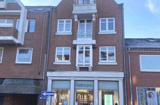 Gewerbeimmobilie kaufen in Kuhtorstraße 14, 23758 Oldenburg, Vermietete Einzelhandelsfläche an Fielmann – attraktive Kapitalanlage in Oldenburg (Holstein)