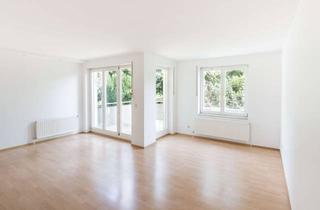 Wohnung mieten in Karl-Marx-Straße 147, 12529 Schönefeld, Großziethen: Großzügige 2-Zimmer-Wohnung mit Südterrasse in Grünlage – Teilgewerbe möglich