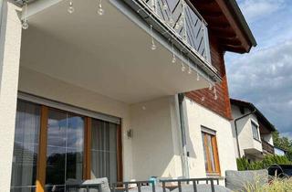 Wohnung mieten in 64732 Bad König, Helle 2-Zimmer-Wohnung mit sonniger Terrasse, Einbauküche & 2 Stellplätzen in Bad König / Nie