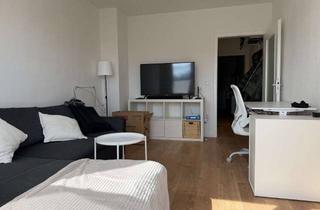 Wohnung mieten in Hauptstr. 166, 50226 Frechen, Renovierte & 2-Zimmer-Wohnung mit Balkon und Einbauküche in Frechen