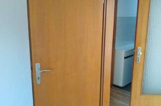 Wohnung mieten in Marktstrasse 96, 60388 Bergen-Enkheim, 2,5-Zimmer Dachgeschosswohnung in Bergen-Enkheim