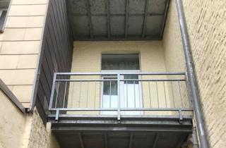 Wohnung mieten in Krefelderstraße 105, 41063 Mönchengladbach, Moderne 2-Zimmer-Wohnung mit Balkon, Klimaanlage & Einbauküche in Mönchengladbach