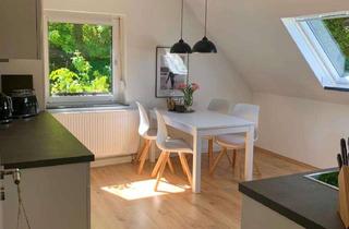 Wohnung mieten in 42549 Velbert, Helle, modernisierte 2-Zimmer-DG-Wohnung direkt am Herminghauspark mit Garten & EBK