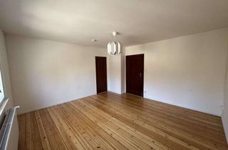 WG-Zimmer mieten in An Den Rotpfuhlen 31, 16540 Hohen Neuendorf, WG - Zimmer im EFH mit Garten und großzügiger Gemeinschaftsfläche. Details auf Anfrage.