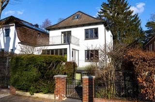 Einfamilienhaus kaufen in 22453 Groß Borstel, Großzügiges Einfamilienhaus in Groß Borstel mit ausgebautem Dachgeschoss