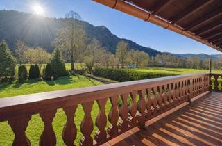 Bauernhaus kaufen in 83700 Rottach-Egern, Charmantes Bauernhaus mit 1.952 m² Grundstück, Alpenblick und vielseitigem Entwicklungspotenzial