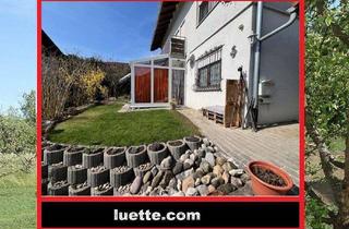 Haus kaufen in 79793 Wutöschingen, In sonniger Sackgassenlage, EBK, ELW, freist., Bj. 91, EG+OG 5 ½ Zi., EBK, gr. tiefer Balkon, sch...