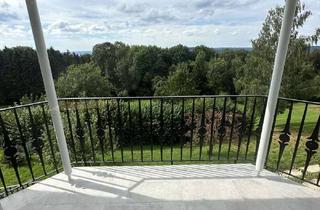 Villa kaufen in 73547 Lorch, Repräsentative Villa mit außergewöhnlicher Architektur, Einliegerwohnung & 4 Garagenplätzen