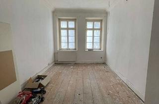 Mehrfamilienhaus kaufen in 47829 Uerdingen, Mehrfamilienhaus zur Sanierung inkl. Genehmigung