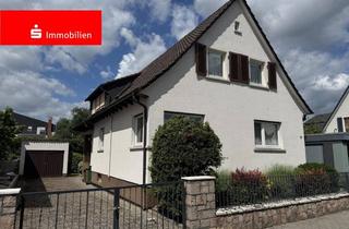 Einfamilienhaus kaufen in 64653 Lorsch, Gartenidylle trifft Kulturerbe - Wohnen in Lorschs begehrtester Lage