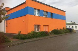 Gewerbeimmobilie kaufen in 14770 Altstadt, Gewerbeobjekt mit 1.700 m² Grundstück und vielen Stellplätzen in Brandenburg