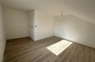 Wohnung mieten in Bergstraße, 99510 Apolda, Sanierte 3-Raum–Wohnung mit Terrasse über den Wolken Apoldas