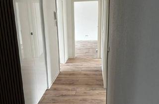 Wohnung kaufen in 34127 Kassel, Kassel - Eigentumswohnung 3 ZKB mit Balkon und Garage ! Provisionsfrei !