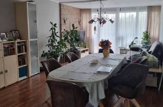 Wohnung kaufen in 76744 Wörth, Wörth am Rhein - Attraktive 4-Zimmer ETW mit Balkon