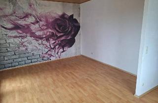 Wohnung kaufen in 06132 Halle, Halle (Saale) - Platzwunder für Familien: 4-Raum-Wohnung in der Silberhöhe