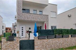 Haus kaufen in 27432 Bremervörde, Bremervörde - Haus in UlcinjStoij Montenegro zu Verkaufen