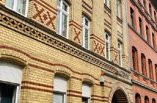 Mehrfamilienhaus kaufen in 06667 Weißenfels, Weißenfels - Mehrfamilienhaus 370 qm, teilsaniet zu verkaufen