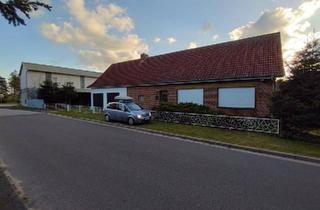 Einfamilienhaus kaufen in 19374 Domsühl, Domsühl - Einfamilienhaus, Haus, Halle, Garagen