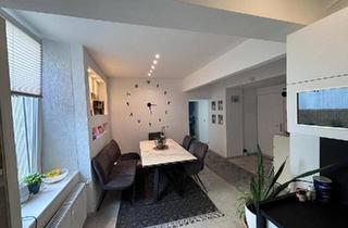 Wohnung kaufen in 44147 Dortmund, Dortmund - Modernisierte Eigentumswohnung mit Garten