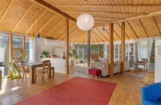 Haus kaufen in 86399 Bobingen, Bobingen - Exclusiv Walmdachbungalow mit Werkstatt - Natur Entspannt Leben