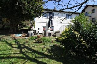 Einfamilienhaus kaufen in 61279 Grävenwiesbach, Grävenwiesbach - Gestalten Sie Ihr Zuhause: Einfamilienhaus mit weitläufigem Garten in Grävenwiesbach-Heinzenberg