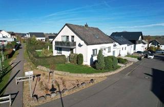 Haus kaufen in 54687 Arzfeld, Arzfeld - Gepflegtes Ein- oder Zweifamilienhaus in bevorzugter Wohnlage in Arzfeld.