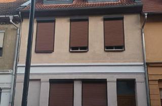 Haus kaufen in 39435 Egeln, Egeln - Haus in Egeln zu verkaufen - ideal für Eigennutzer & Investore