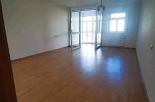 Wohnung kaufen in 95030 Hof, Hof - Wunderschöne 1 Zimmer Wohnung mit Einbauküche als Kapitalanlage