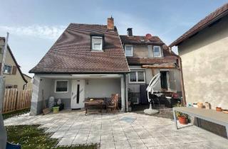 Haus kaufen in 97297 Waldbüttelbrunn, Waldbüttelbrunn - Freistehendes Einfamilen-Zweifamilienhaus in Waldbüttelbrunn