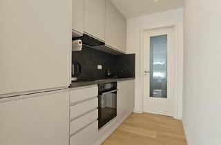 Wohnung kaufen in 08412 Werdau, Werdau - Hochwertige 2,5-Zimmer-Wohnung im 2. OG in Werdau