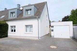 Doppelhaushälfte kaufen in 47533 Kleve, Kleve - Komplett sanierte Doppelhaushälfte in der Oberstadt von Kleve