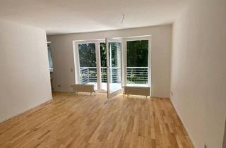Wohnung kaufen in 22453 Hamburg, Hamburg - Ohne Maklerprovision - 2-Zimmer-Eigentumswohnung mit Balkon & TG