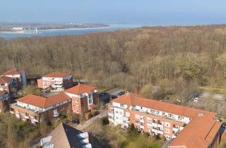 Wohnung kaufen in 24226 Heikendorf, Sonnige und barrierearme Dachgeschosswohnung in einer gepflegten Seniorenwohnanlage in Heikendorf