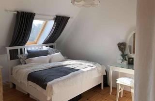 Wohnung kaufen in Madamenweg 59, 38118 Braunschweig, Top renovierte Altbauwohnung DG mit Gartennutzung