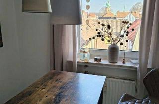 Wohnung kaufen in 59457 Werl, Genial zentral mit schönen Aussicht(en): Moderne Dachgeschosswohnung mit Balkon im Zentrum von Werl!