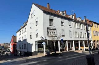 Wohnung kaufen in 66424 Homburg, Gepflegte Eigentumswohnung mit großer Dachterrasse zur Kapitalanlage oder Eigenbedarf