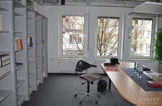 Wohnung kaufen in 73312 Geislingen, Große, sehr helle Wohnung mit eigenem Treppenhaus, TG-Stellplatz und diversen Extras!