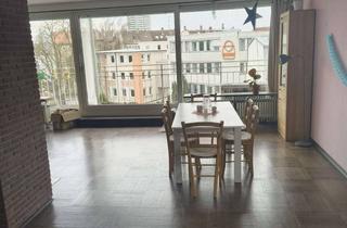 Wohnung mieten in 89077 Weststadt, Großzügige 4-Zimmer Wohnung mit weitläufigem Balkon in Ulm-Weststadt
