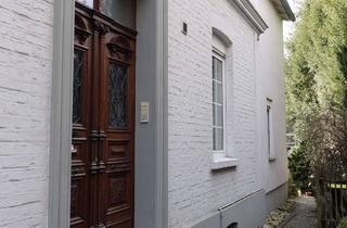 Wohnung mieten in 45239 Werden, Möblierte 2,5-Raum-Wohnung am Rande der Werdener Altstadt mit Terrasse, ca. 38 m² Wohnfläche