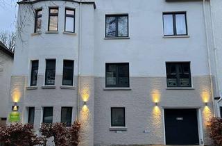 Wohnung mieten in Schubertstr. 27, 45128 Südviertel, Lichtdurchflutete Altbauwohnung in Essen-Süd