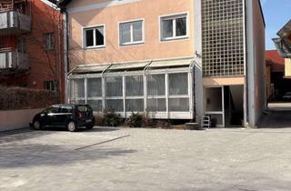 Wohnung mieten in 92436 Bruck, Frisch sanierte 2‑Zimmer‑Dachgeschosswohnung in Bruck – Erstbezug nach Ausbau!