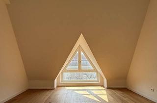 Wohnung mieten in Walderseestraße, 13407 Reinickendorf, *Exklusives Design im Dachgeschoss * 2-Zimmer mit Terrasse*