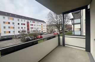 Wohnung mieten in Ludwig-Erhard-Straße 14, 08060 Marienthal, Neu Sanierte 3 RW mit Balkon in Marienthal