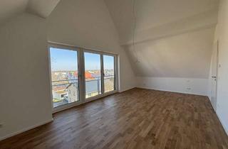 Wohnung mieten in Straubstraße 10/2, 89081 Lehr, Neubau-Highlight in Ulm-Lehr: Helle 3-Zimmer-Dachgeschosswohnung mit Einbauküche