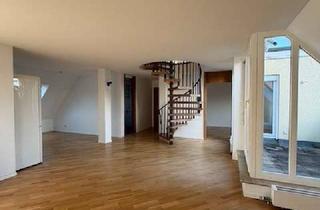 Wohnung mieten in Hirschlandstraße 23, 73730 Esslingen, Helle 3-Zimmer Maisonette-Wohnung mit Balkon in Esslingen am Neckar