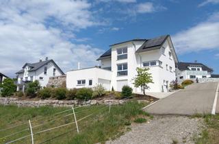 Wohnung mieten in Schubertstraße 14, 72379 Hechingen, Idyllische zwei Zimmer Wohnung in Hechingen-Sickingen inkl. Abstellraum,Einbauküche, Bad + Terrasse