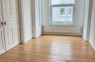 Wohnung mieten in Burgstraße, 24939 Neustadt, Helle und geräumige Altbauwohnung mit Terrasse in zentraler Lage!