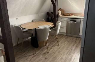 Wohnung mieten in Happelstraße 53/1, 74074 Heilbronn, Charmante 3-Zimmer Dachgeschosswohnung in Heilbronner Kernstadt