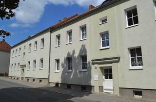 Wohnung mieten in Trattendorfer Hof 15, 03130 Spremberg, 3-Raum-Wohnung mit EBK und Garten in Spremberg